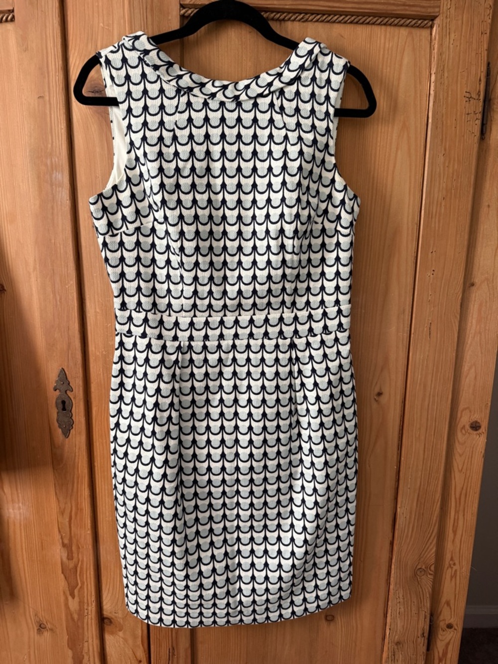 Boden textured geometric design Sleeveless Midi Sheath Dress